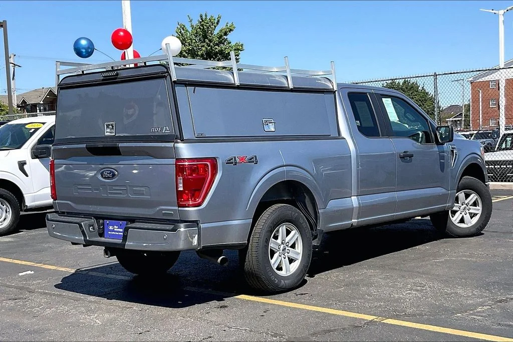 Certified Used 2022 Silver Metallic Ford XLT image 12
