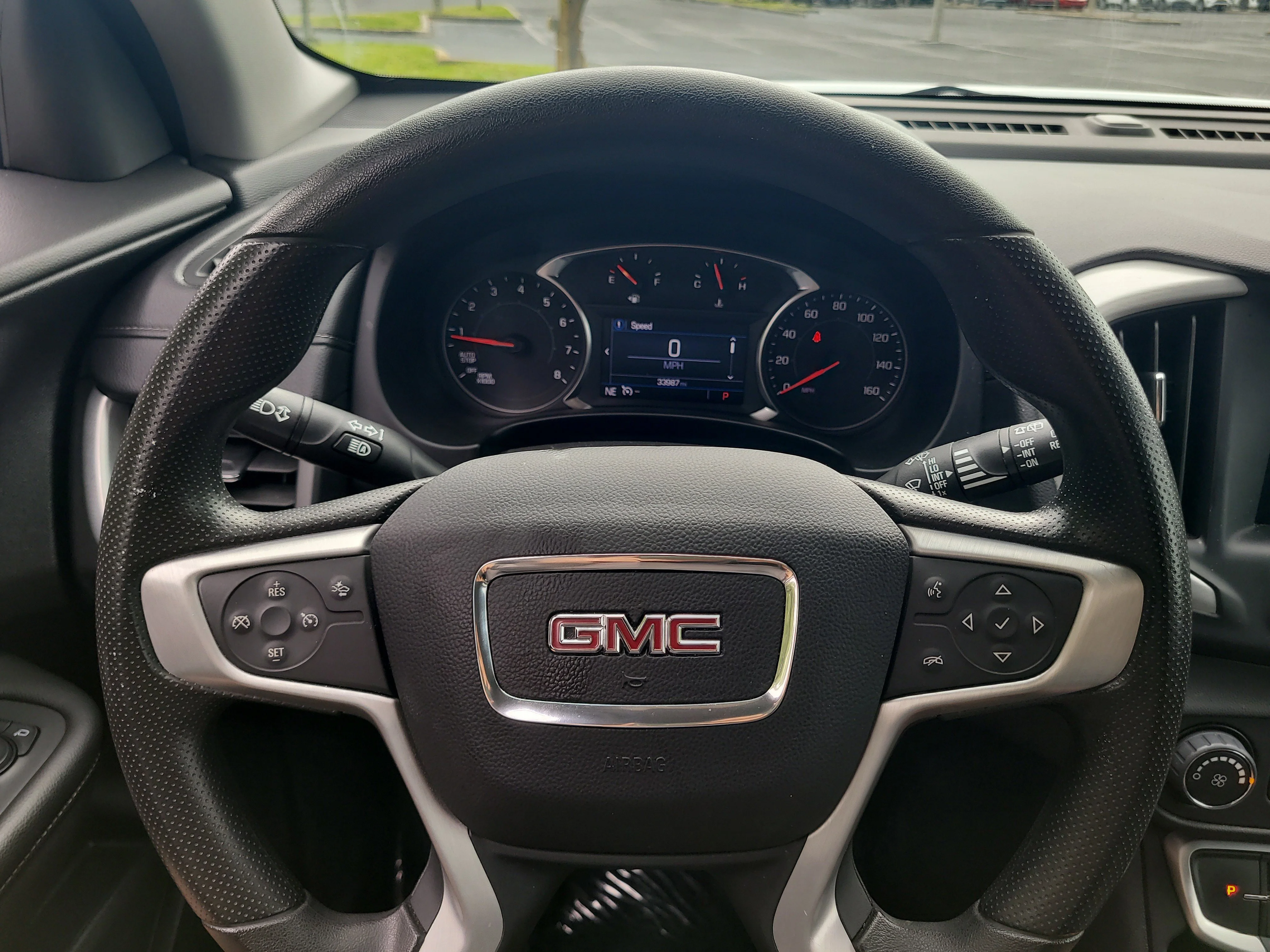 Used 2024 Summit White GMC SLE image 28