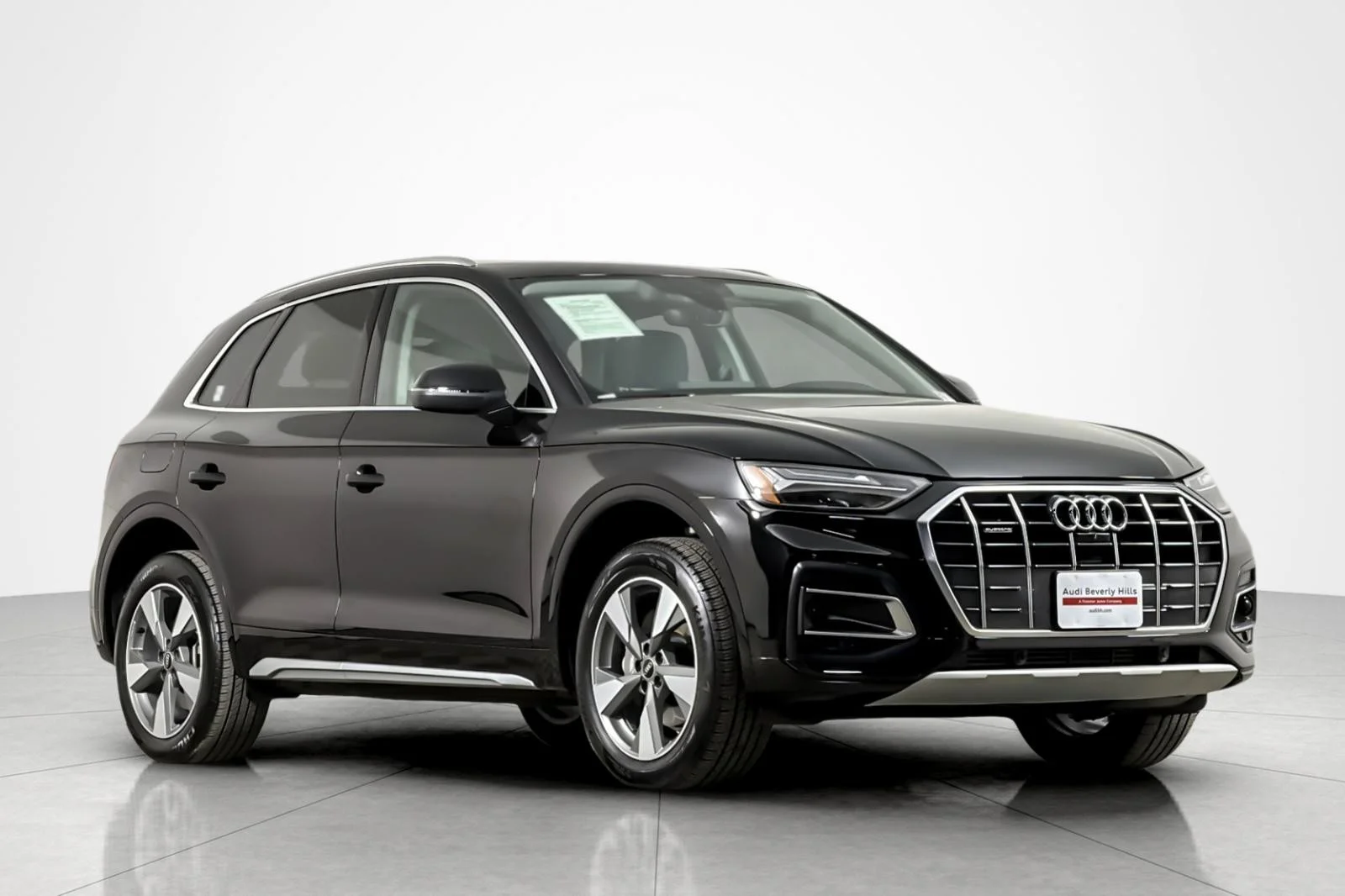 Used 2023 Brilliant Black Audi Premium Plus 40 TFSI quattro image 7