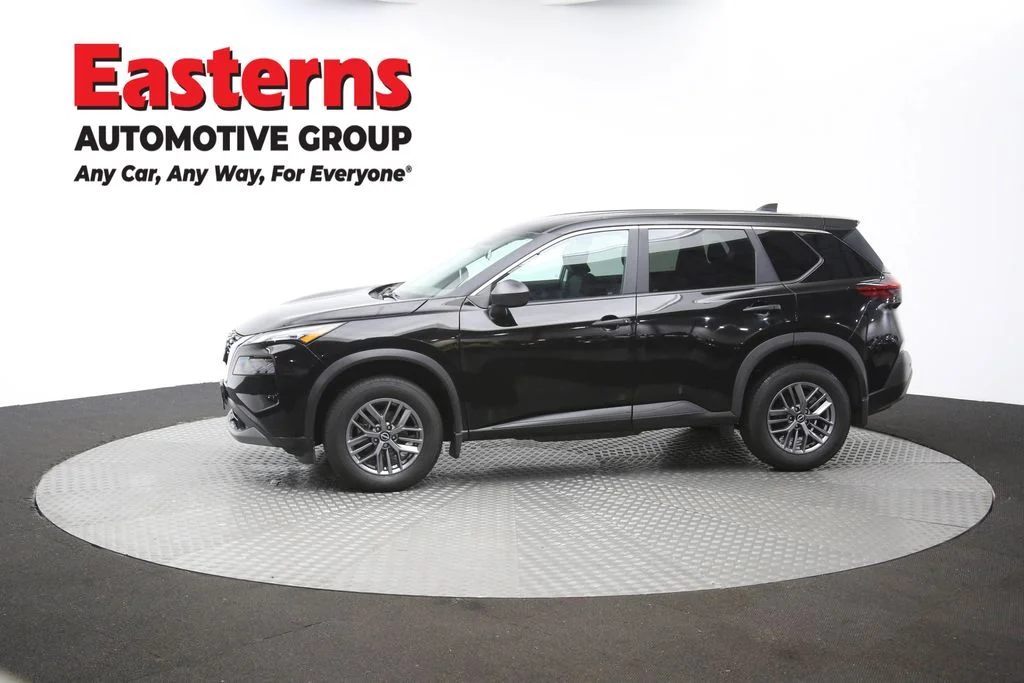 Used 2023 Black Nissan S image 54