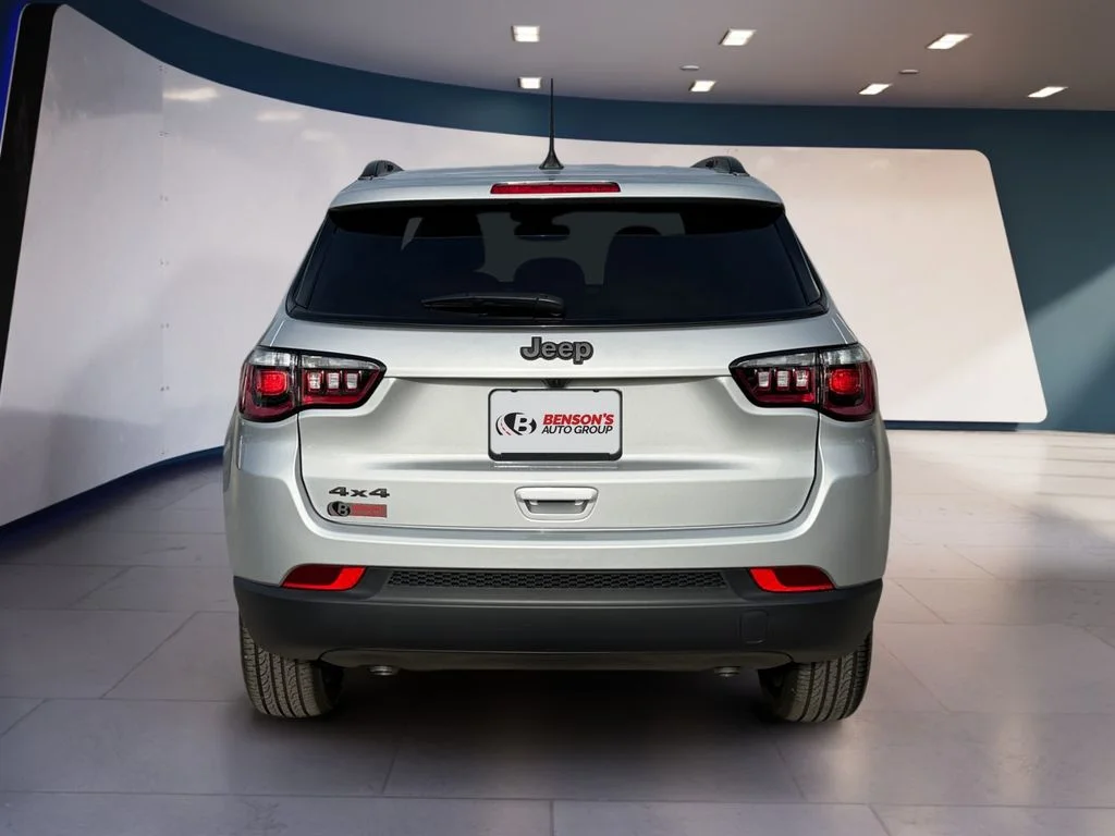 New 2026 Silver Jeep Latitude image 4