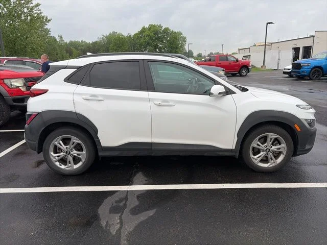 Used 2023 Lunar Hyundai SEL image 4