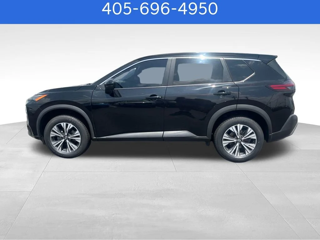 Pre-Owned 2022 Nissan Rogue SV