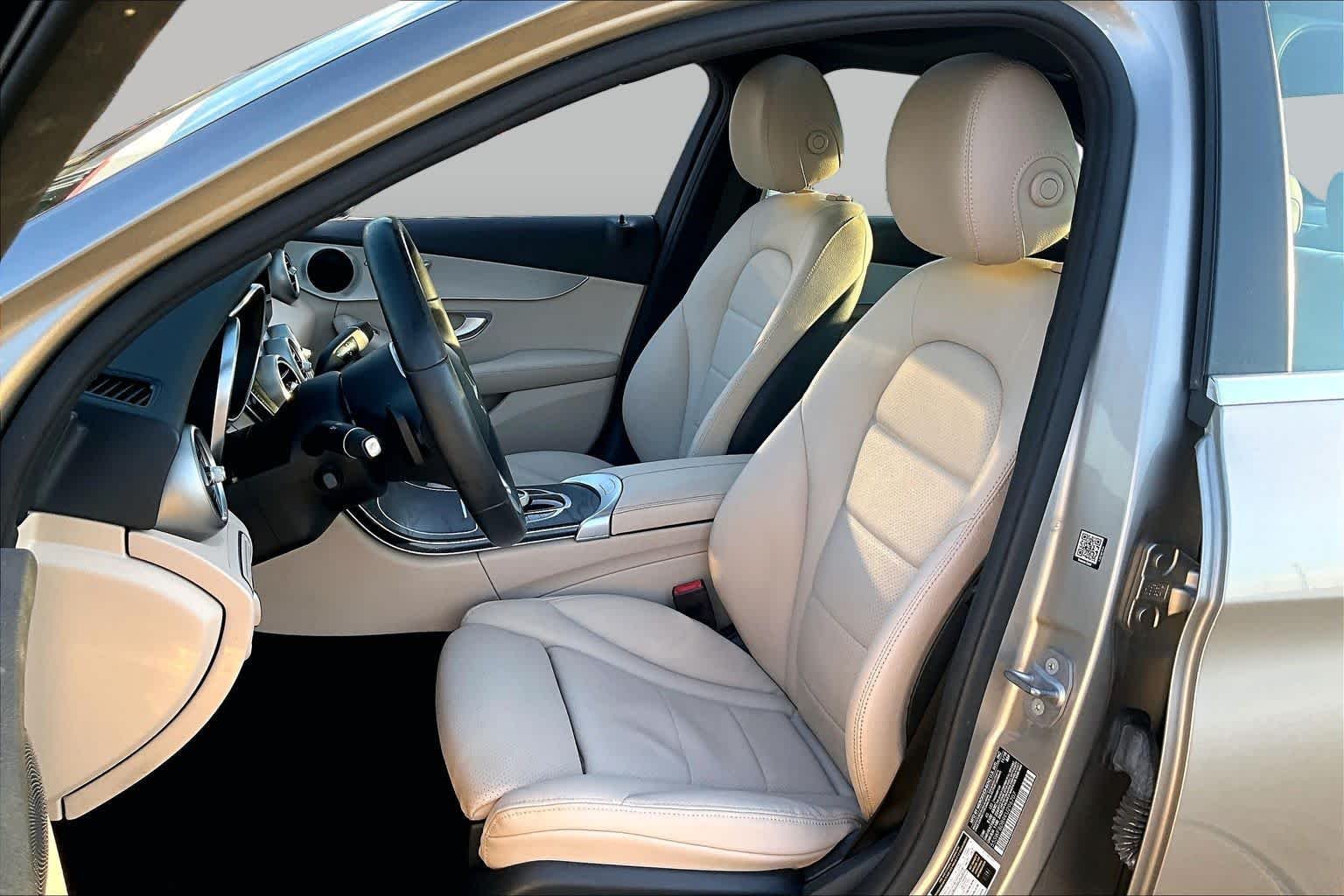 Used 2019 Mojave Silver Metallic Mercedes-Benz C 300 image 8
