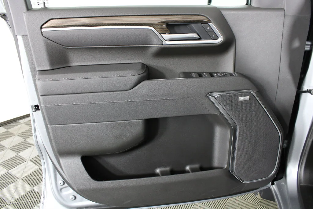 New 2026 Sterling Gray Metallic Chevrolet LT Trail Boss image 10