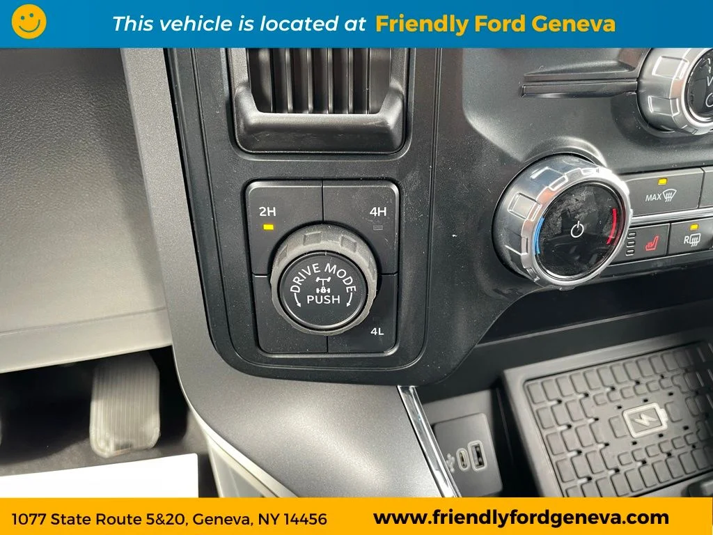 Used 2025 Iconic Silver Metallic Ford XLT image 73
