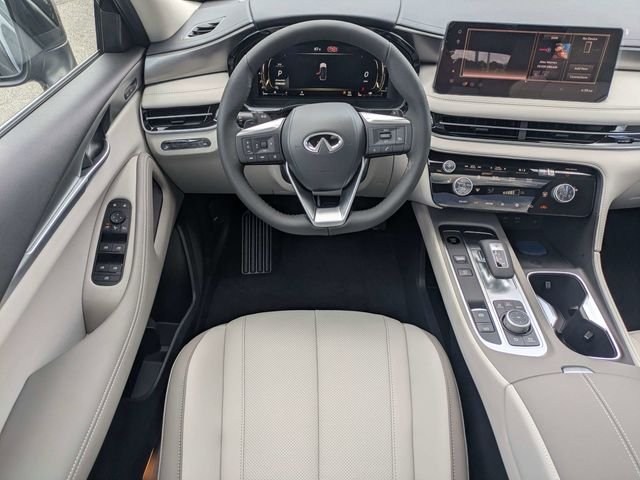 New 2027 BLACK OBSIDIAN INFINITI Pure FWD image 17