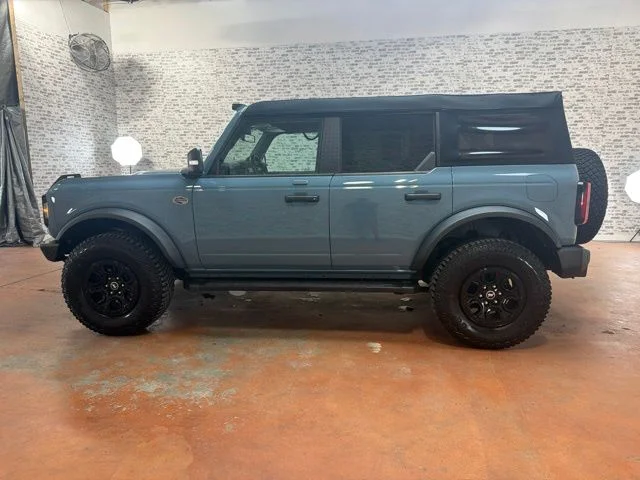 Used 2022 Gray Ford Wildtrak image 4