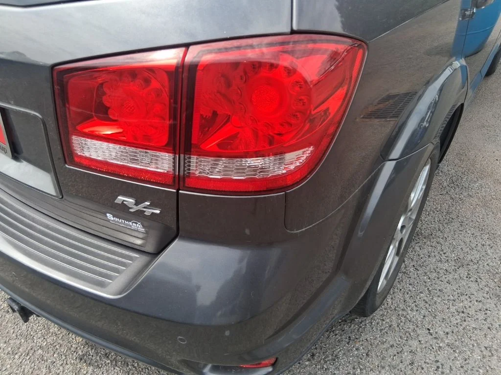 Used 2014 Gray Dodge R/T image 11