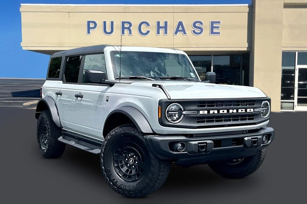 New 2026 Avalanche Gray Ford Big Bend® image 1