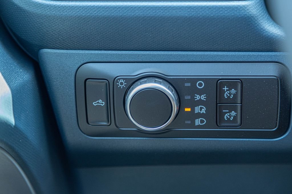 New 2026 Carbonized Gray Metallic Ford Lariat® image 25