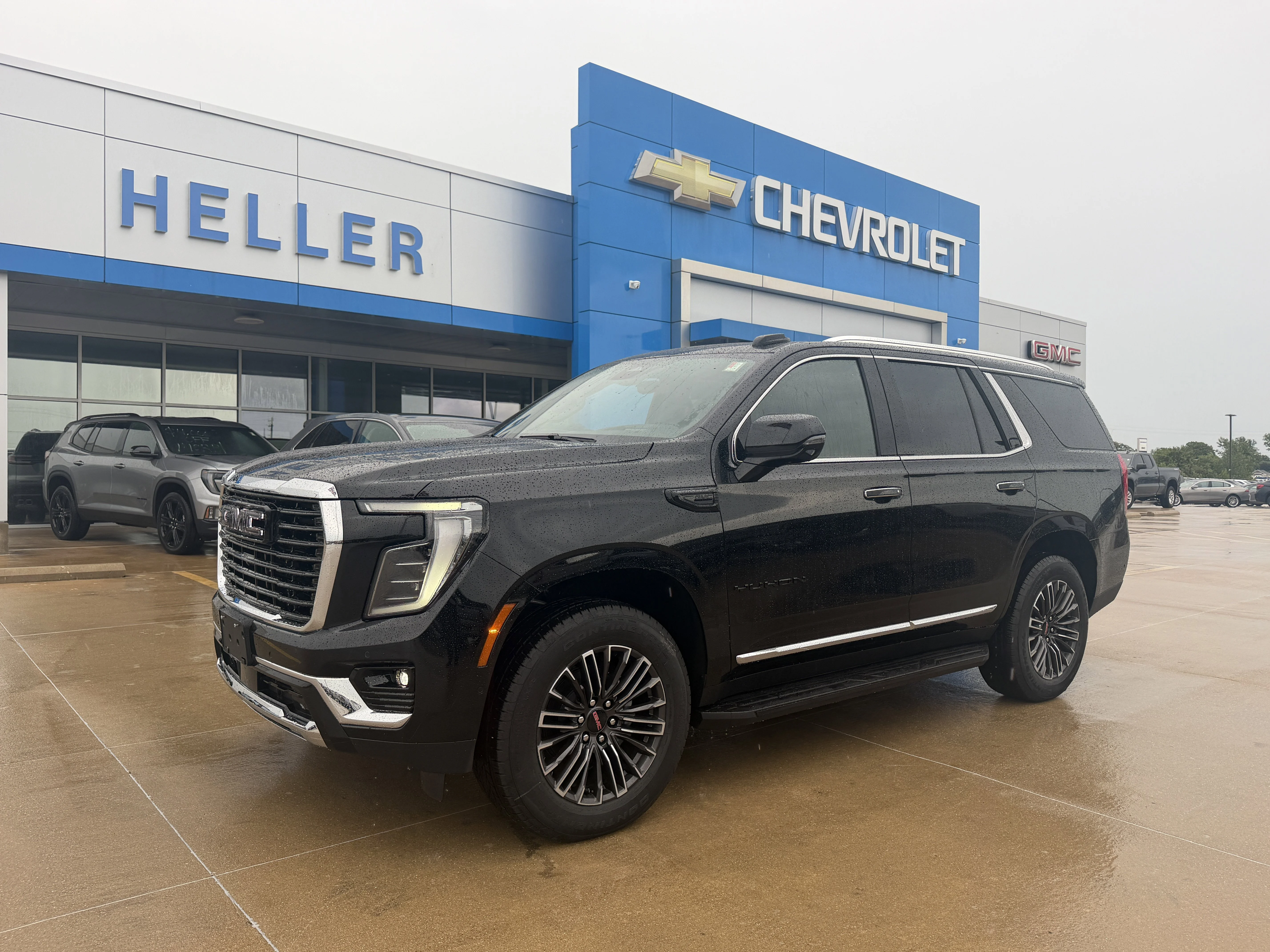 New 2026 Onyx Black GMC Elevation image 3
