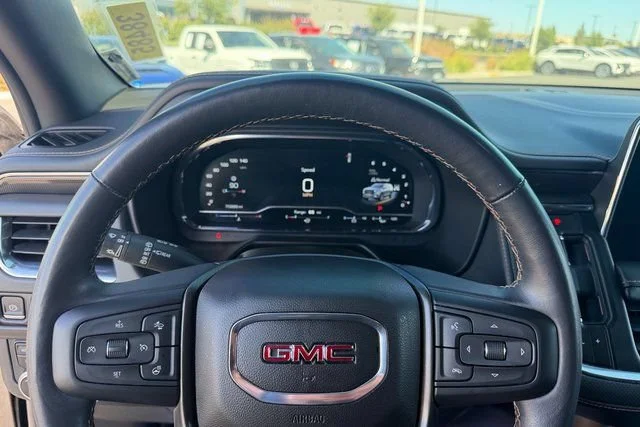 Used 2022 ONYX BLACK GMC AT4 image 15