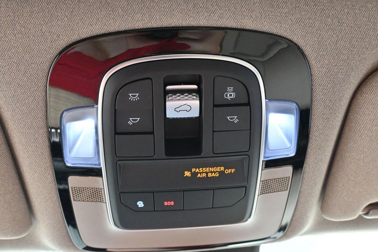 Used 2021 Calypso Red Hyundai Limited image 30