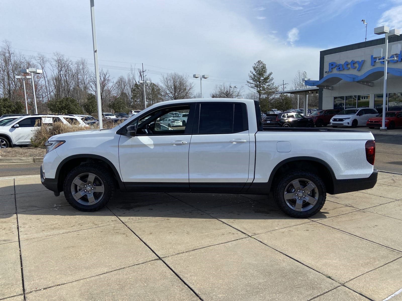 2026 Honda Ridgeline TrailSport - Photo 6