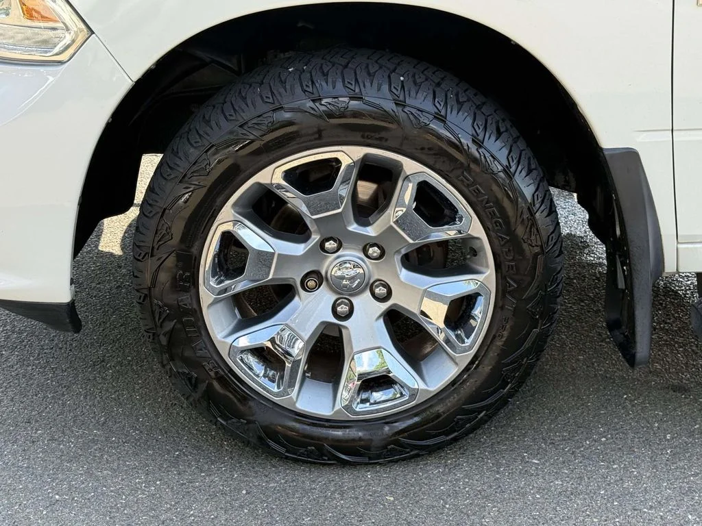 Used 2016 White Ram Limited image 12