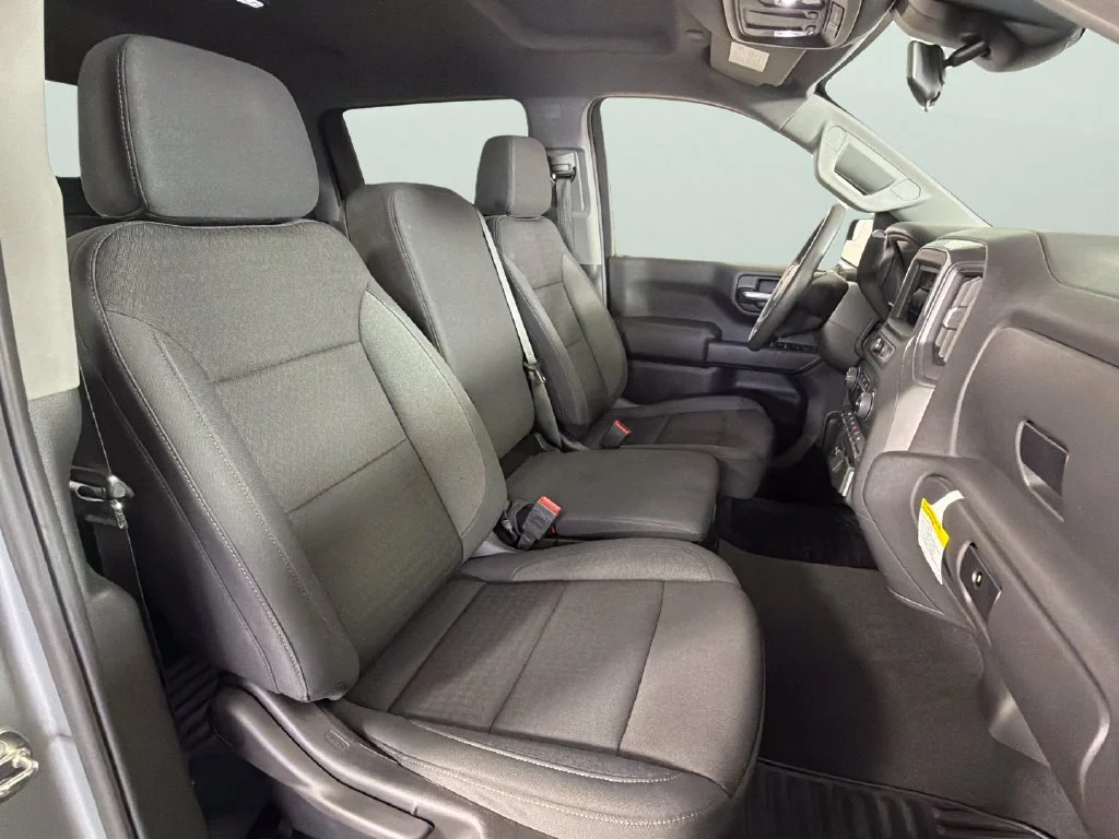 2024 Chevrolet Silverado 1500 Custom - Photo 34