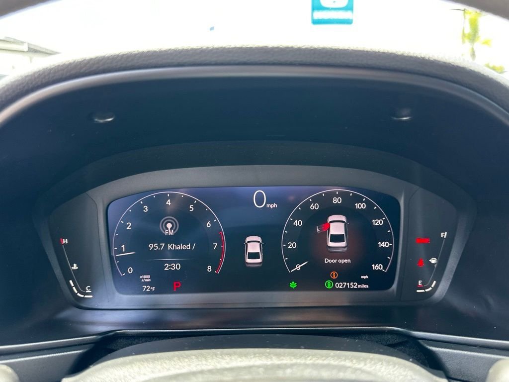 Used 2023 Red Honda LX image 27