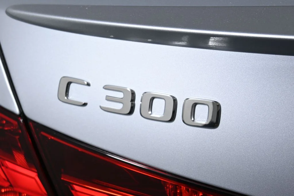 Used 2026  Mercedes-Benz C 300 image 35