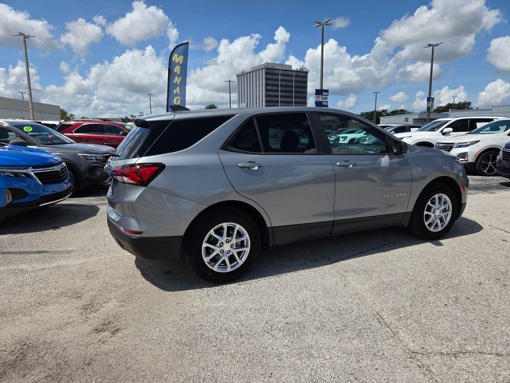 2024 Chevrolet Equinox LS - Photo 13