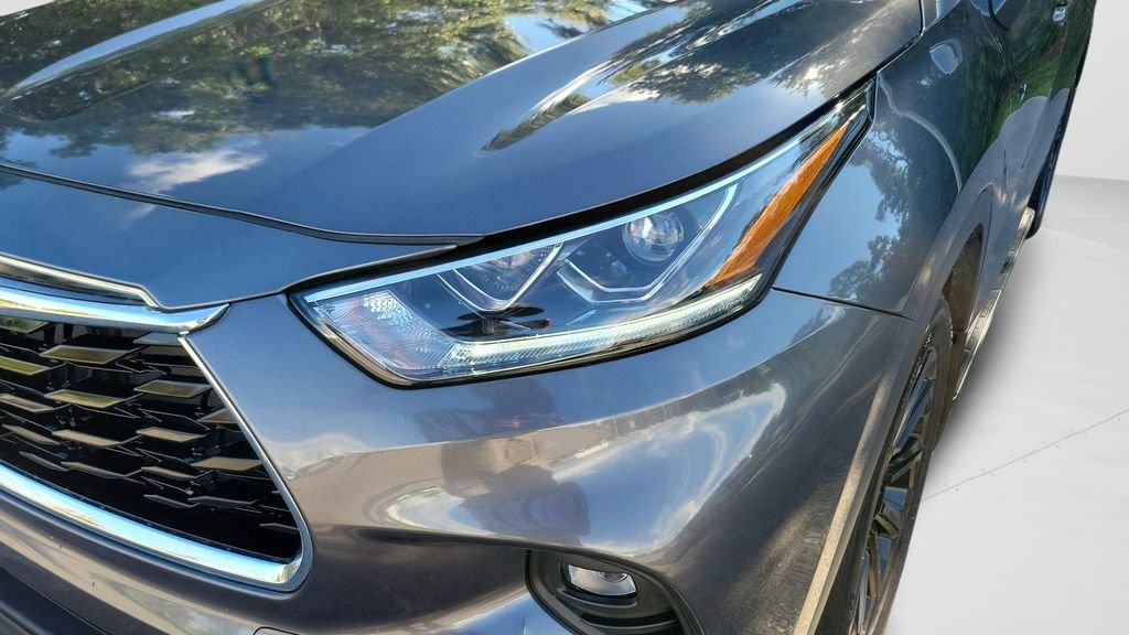 Certified Used 2025 Gray Toyota Limited image 26