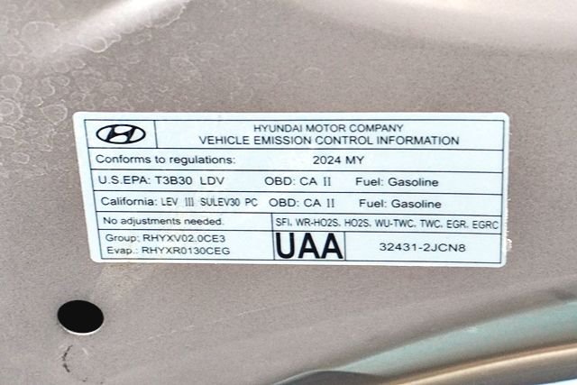 Used 2024 Gray Hyundai SE image 32