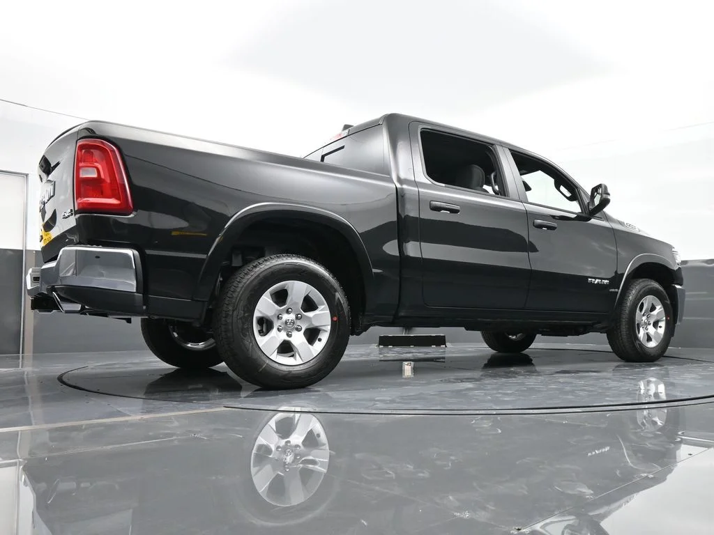 Used 2025 Diamond Black Crystal Pearlcoat Ram Big Horn/Lone Star image 50