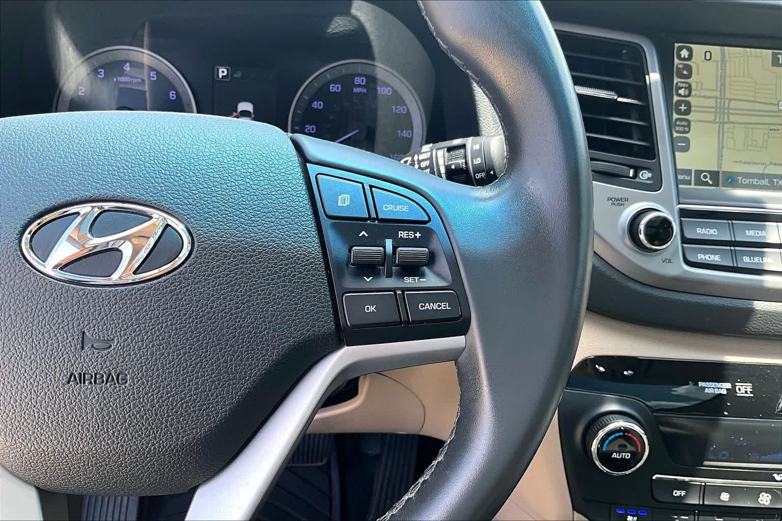 Used 2017 Ruby Wine Hyundai Limited image 24