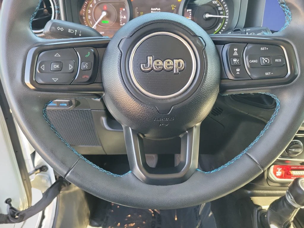 Used 2024 White Jeep Rubicon 4xe image 24