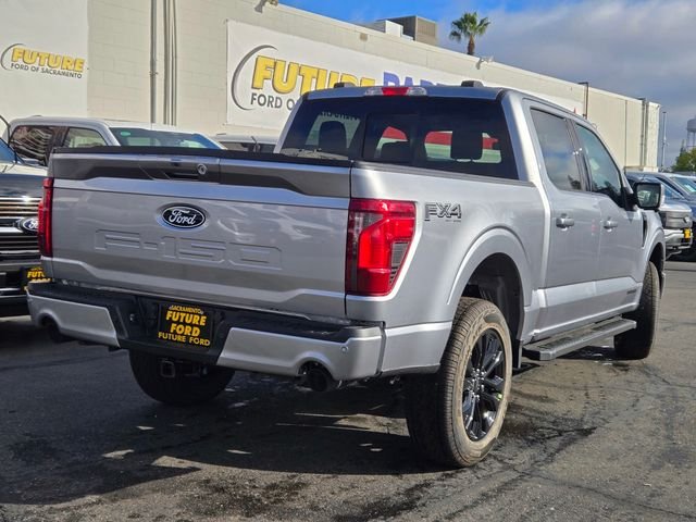 New 2025 Iconic Silver Metallic Ford XLT image 3
