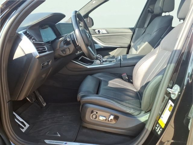 Used 2021 Black BMW M50i image 18