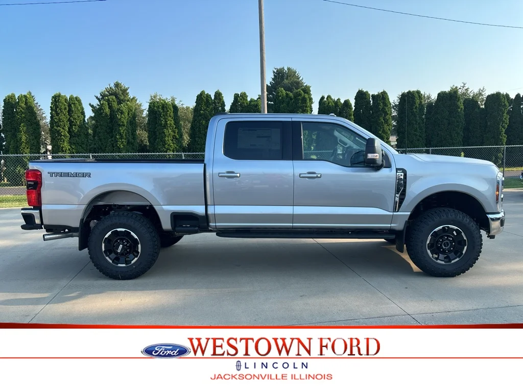 New 2027 Iconic Silver Metallic Ford F-250® XLT image 1
