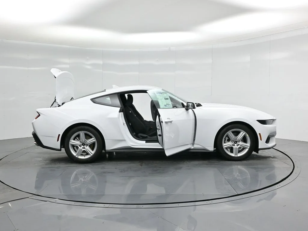New 2026 Oxford White Ford EcoBoost image 4