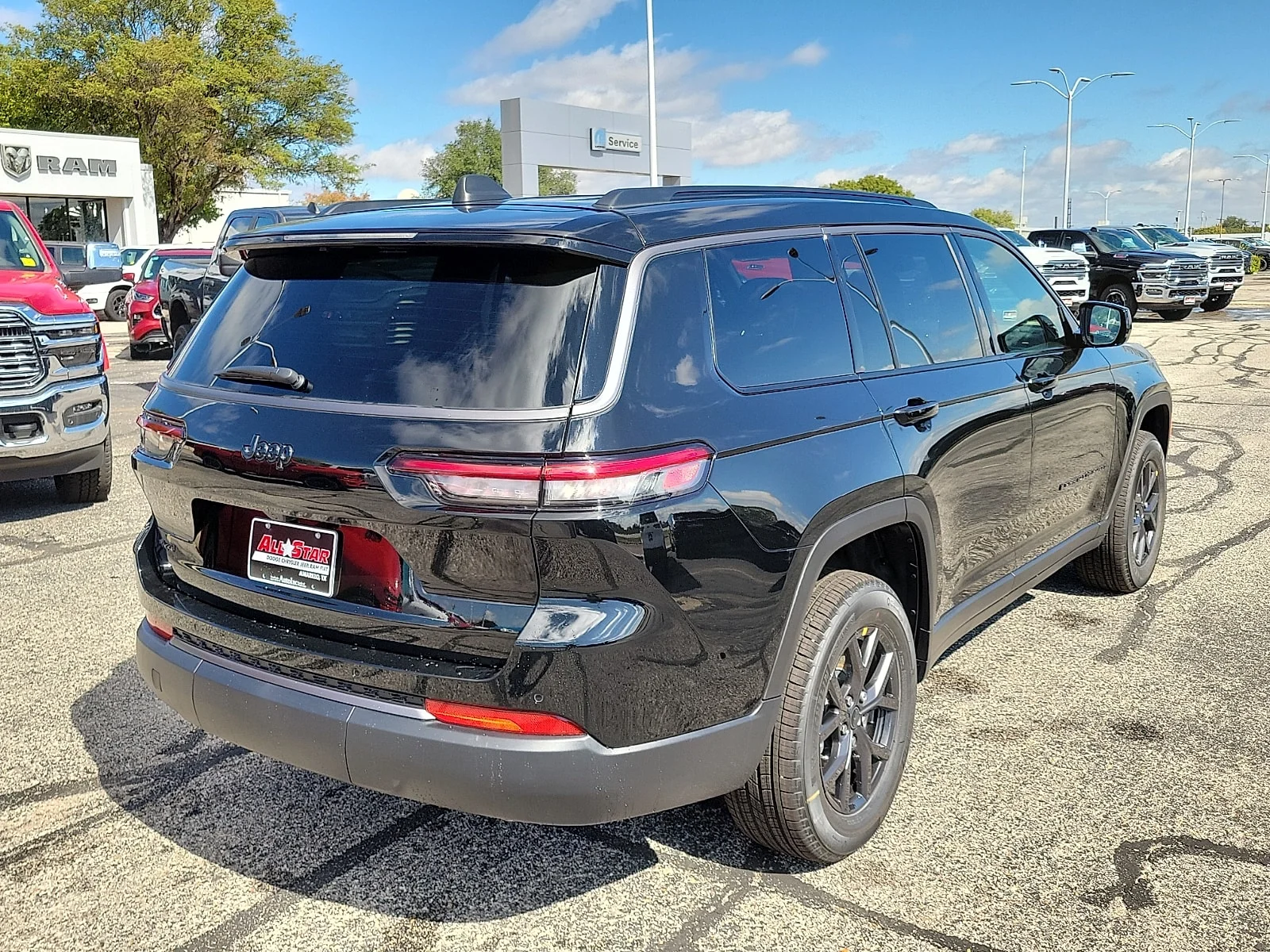New 2027 High Gloss Black Jeep L LAREDO ALTITUDE 4X4 image 4