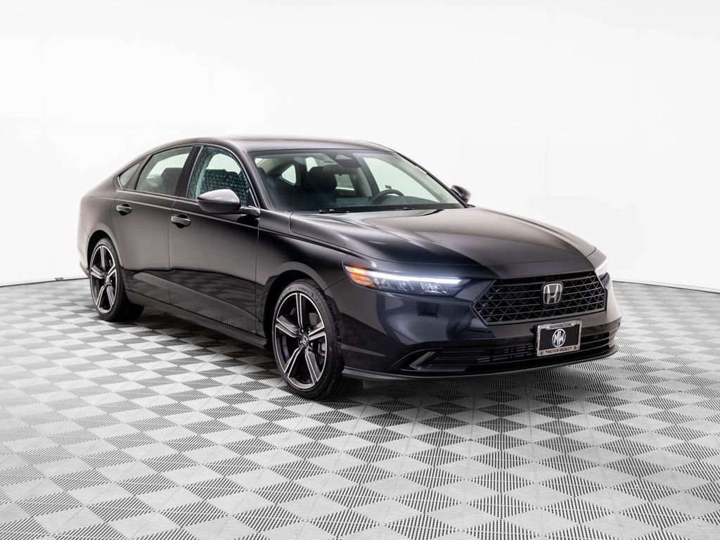 New 2026 Crystal Black Pearl Honda SE image 8