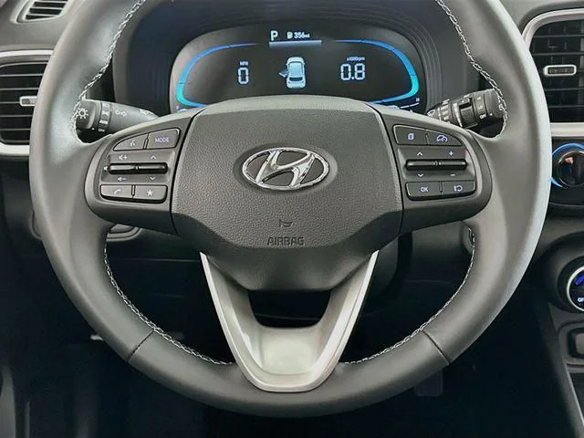 New 2026 Hyundai VENUE SEL