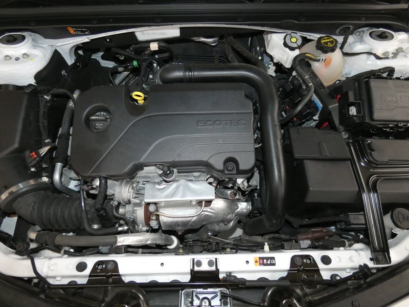 Used 2024 SUMMIT WHITE Chevrolet 4dr Sdn 1LT image 24
