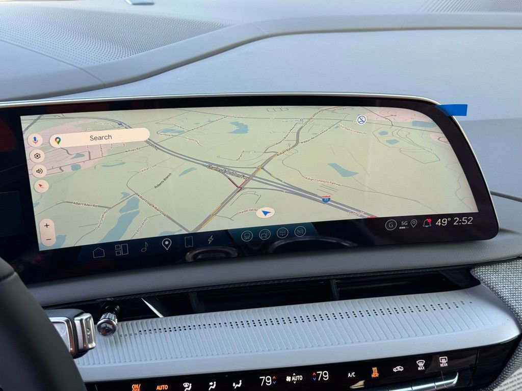 View vehicle photo 4