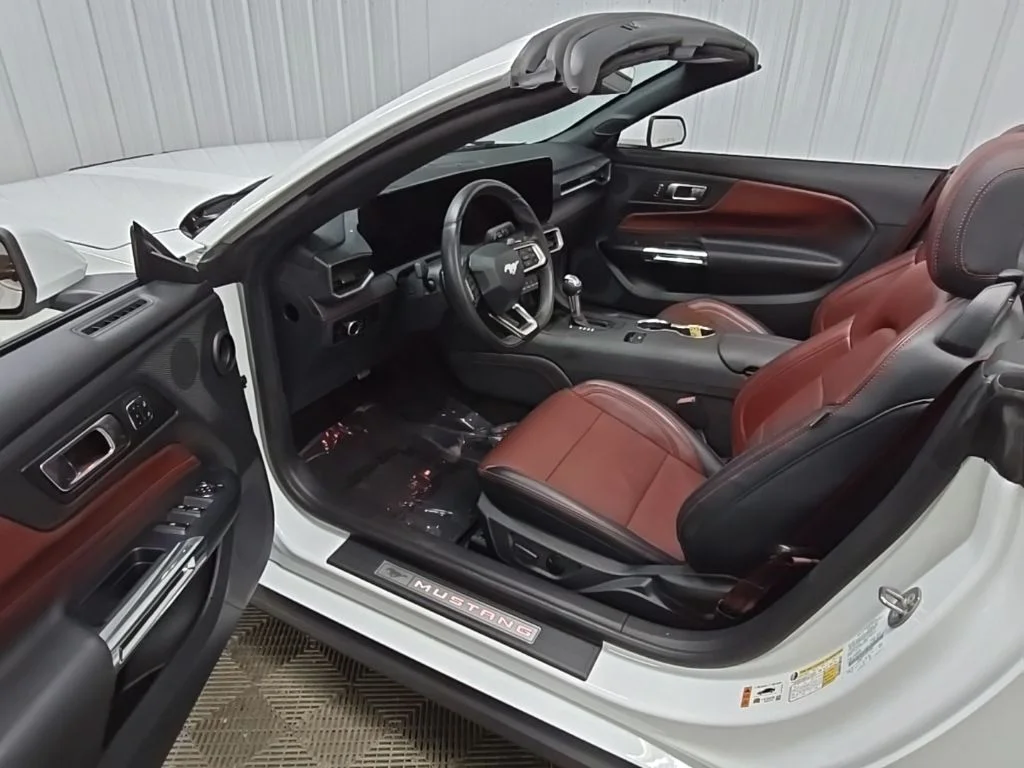Used 2024 White Ford GT Premium image 28