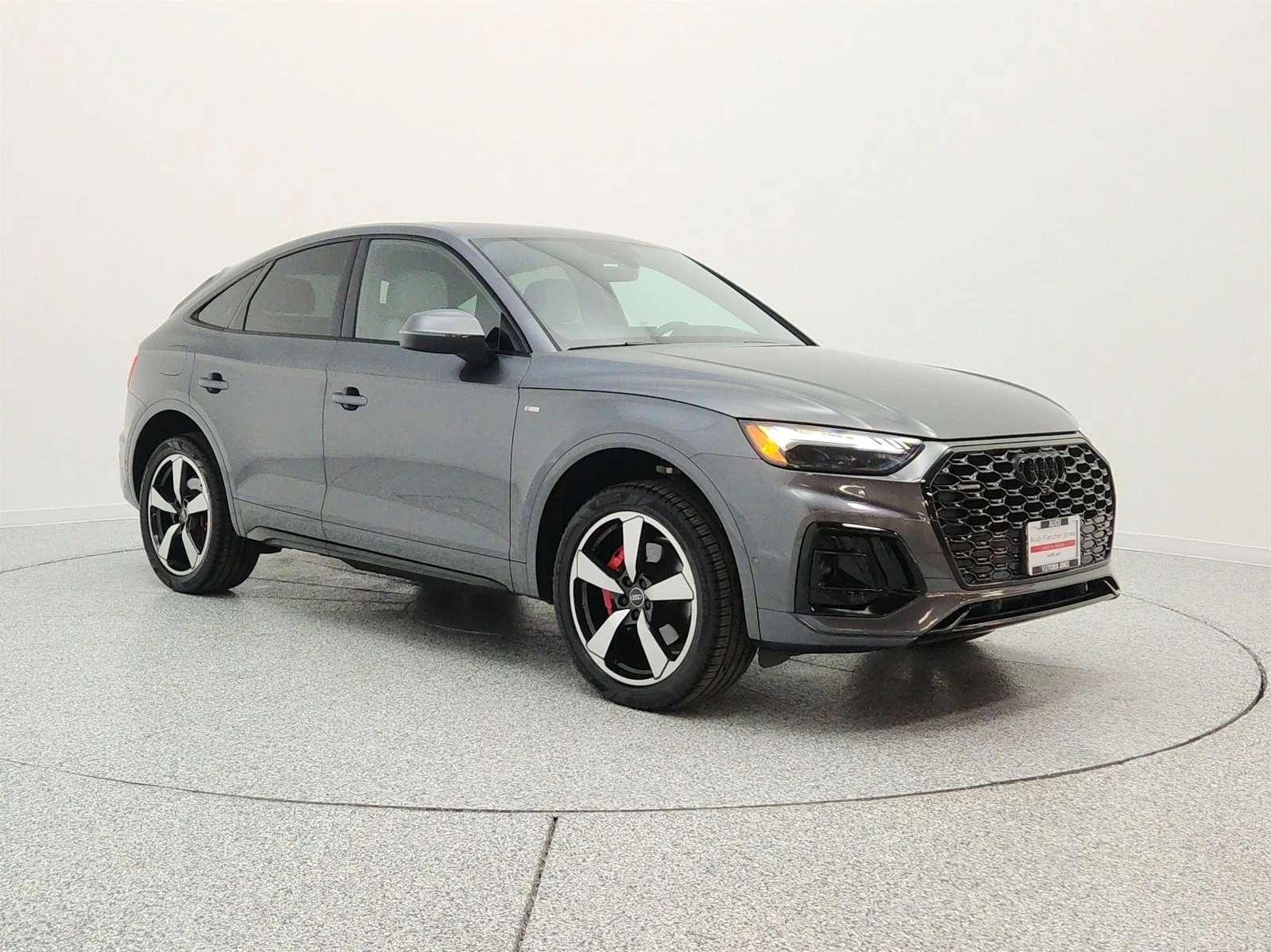 Used 2024 Daytona Gray Pearl Effect Audi S line Prestige 45 TFSI quattro image 3