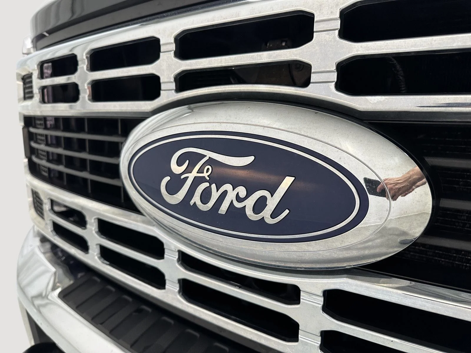 Used 2023 Agate Black Metallic Ford XL image 29
