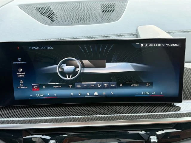 New 2026 Tanzanite Blue II Metallic BMW M60i image 32