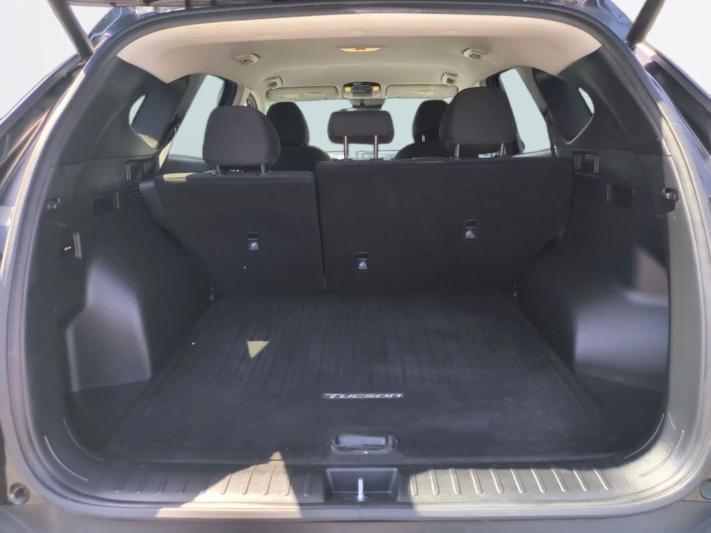 Used 2024 Black Pearl Hyundai SEL image 23