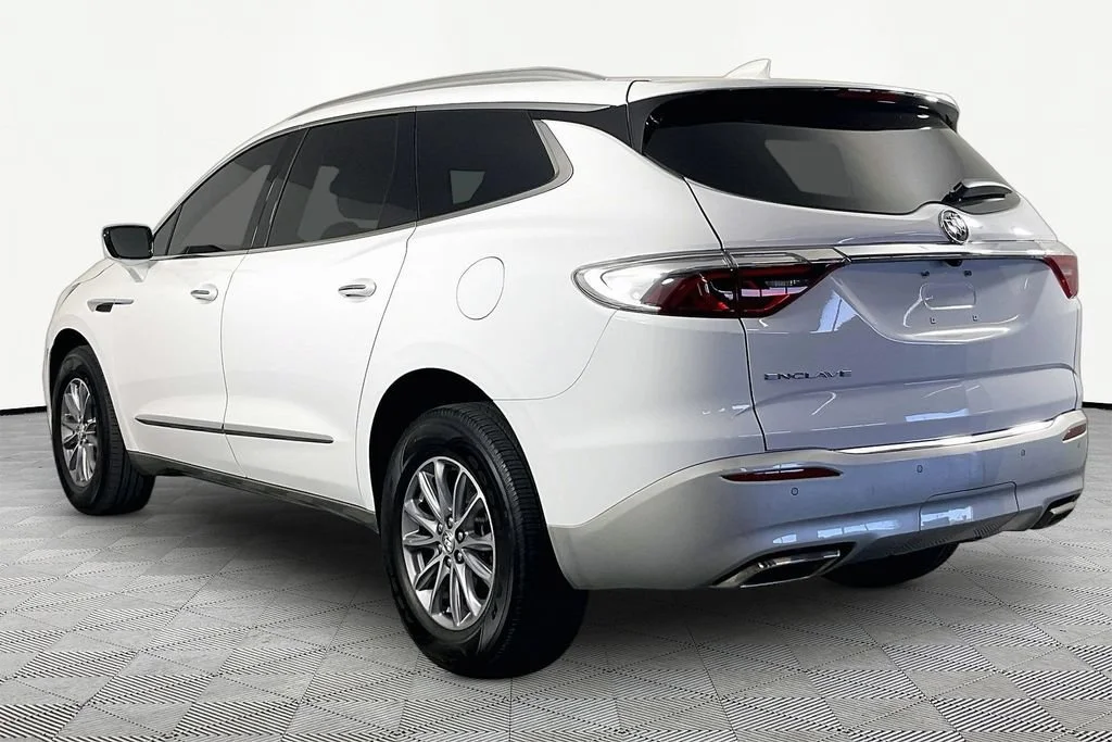Certified Used 2024 Summit White Buick Essence image 4