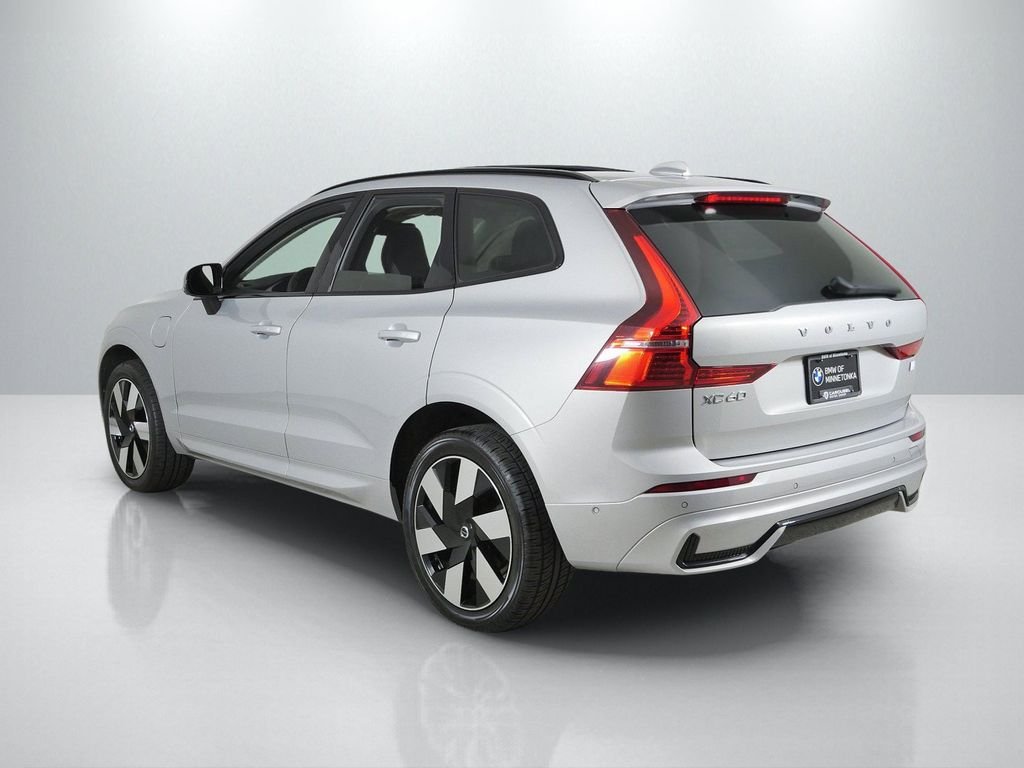 Used 2023 Silver Volvo Ultimate image 15