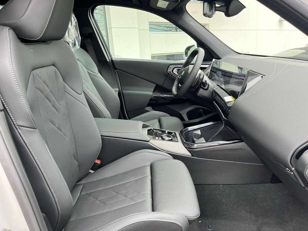 Used 2026 Alpine White BMW 30 xDrive image 25