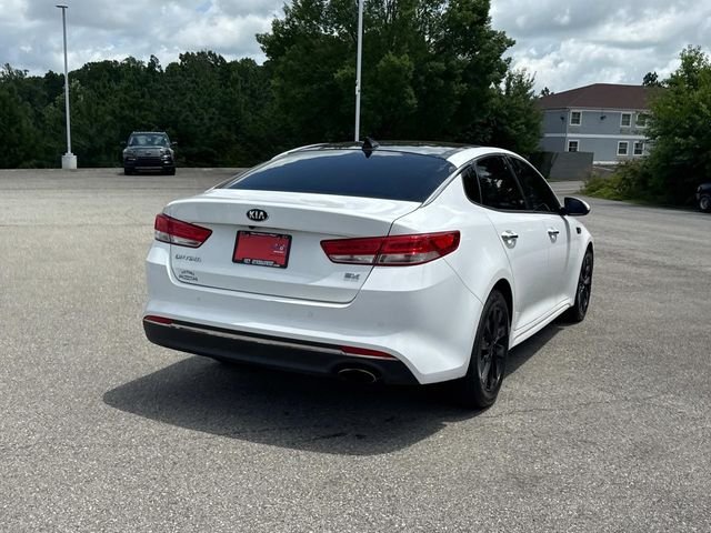 Used 2018 White Kia EX image 5