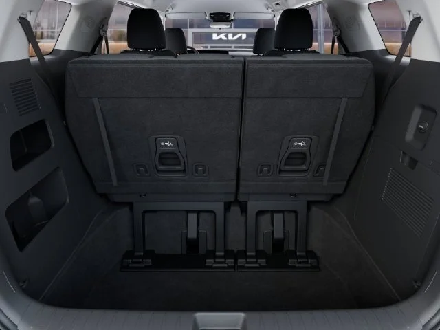 New 2027 Ceramic Silver Kia LX image 19