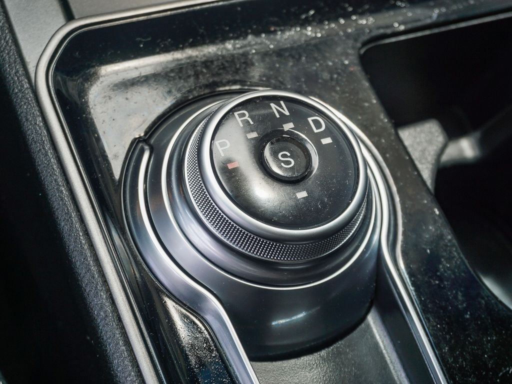 Used 2020 Gray Ford SE image 23