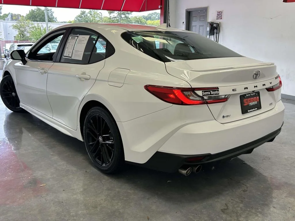 Used 2025 White Toyota SE image 5